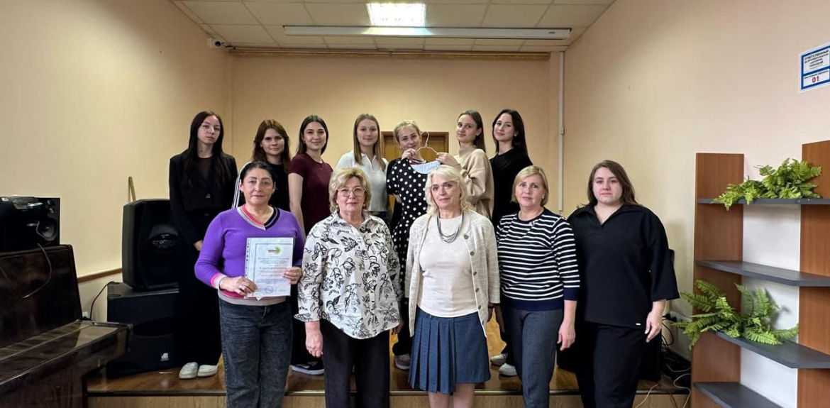 Наш танцевальный коллектив «Талисман» был награжден за активное участие в торжественном мероприятии Союза «Московское областное объединение организаций профсоюзов», посвященного 120-летию профсоюзного движения в России.